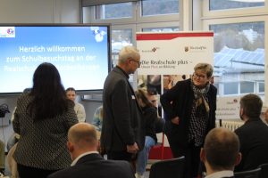 28.11.23 Frau Brück – Staatssekretärin –  aus dem Bildungsministerium zu Besuch in unserer Schule!